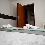Beata Trogir-okrug Apartamento