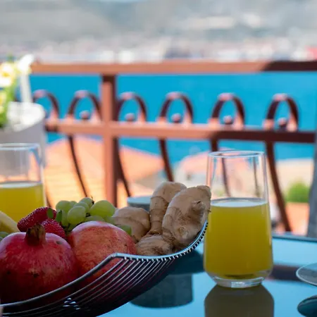 Beata Trogir-okrug * Трогир