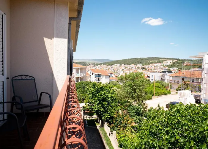Beata Trogir-okrug Appartement