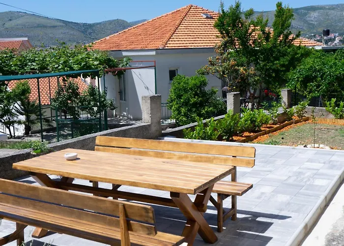 Beata Trogir-okrug Appartement *